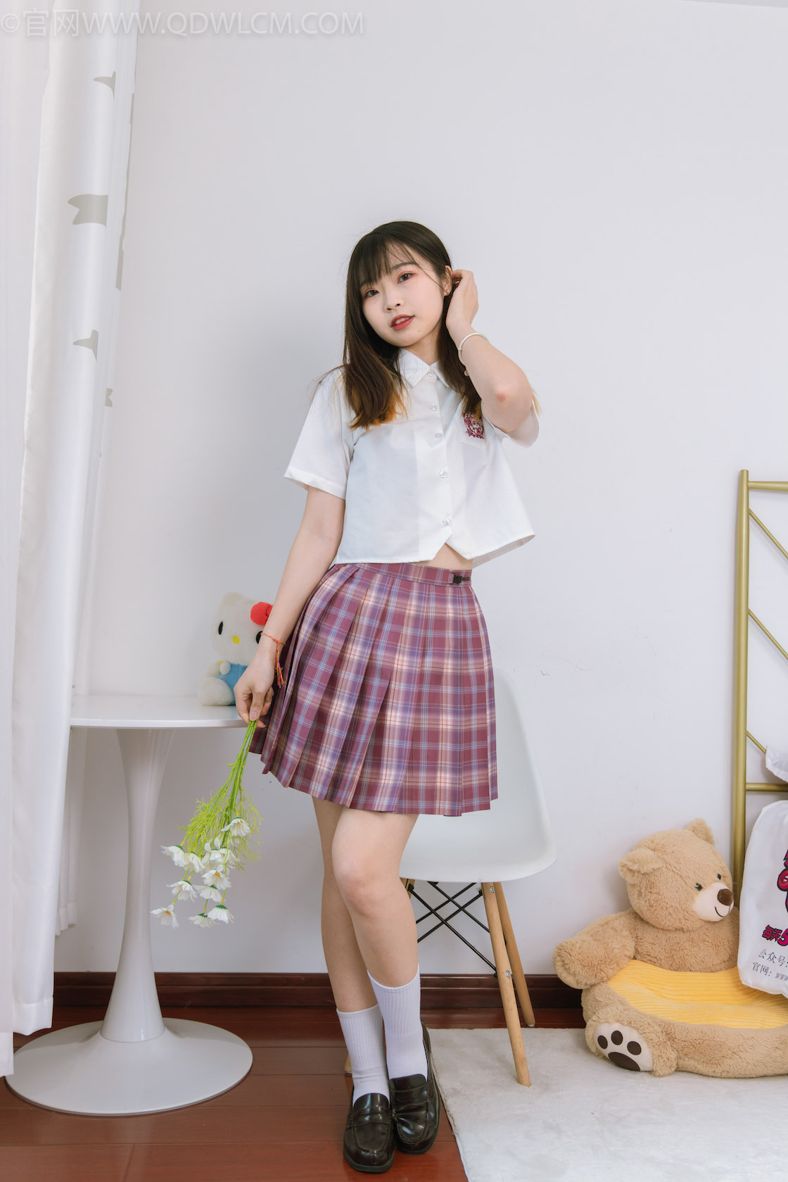 1164期：挽挽-JK制服、皮鞋、白棉袜、裸足Ji.jpg