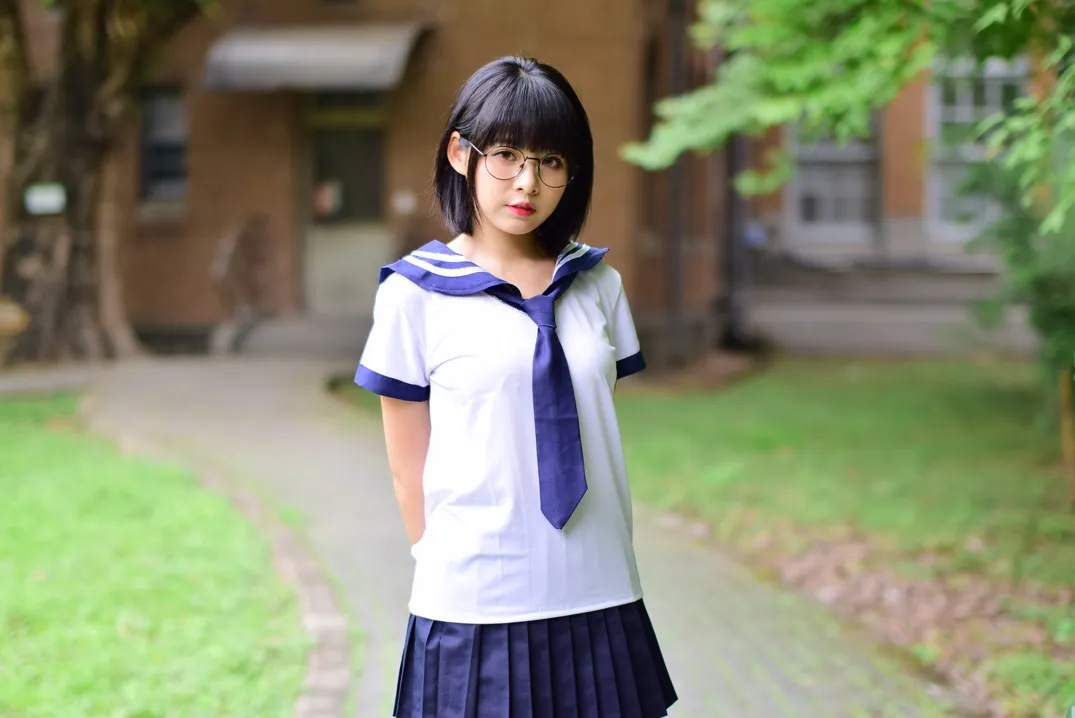 [街拍丝足] NO.171 海琳 学生制服[73P]AJ2K