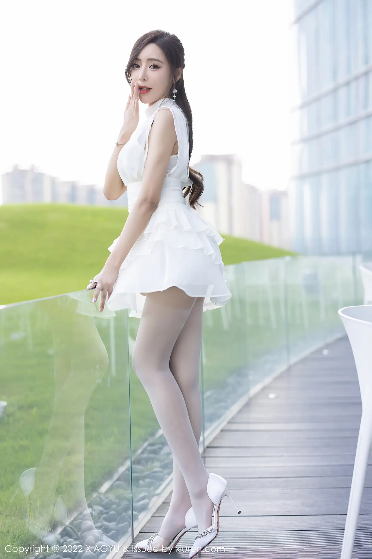 [语画界] 2022.07.18 VOL.0822 [84P]9lQZ