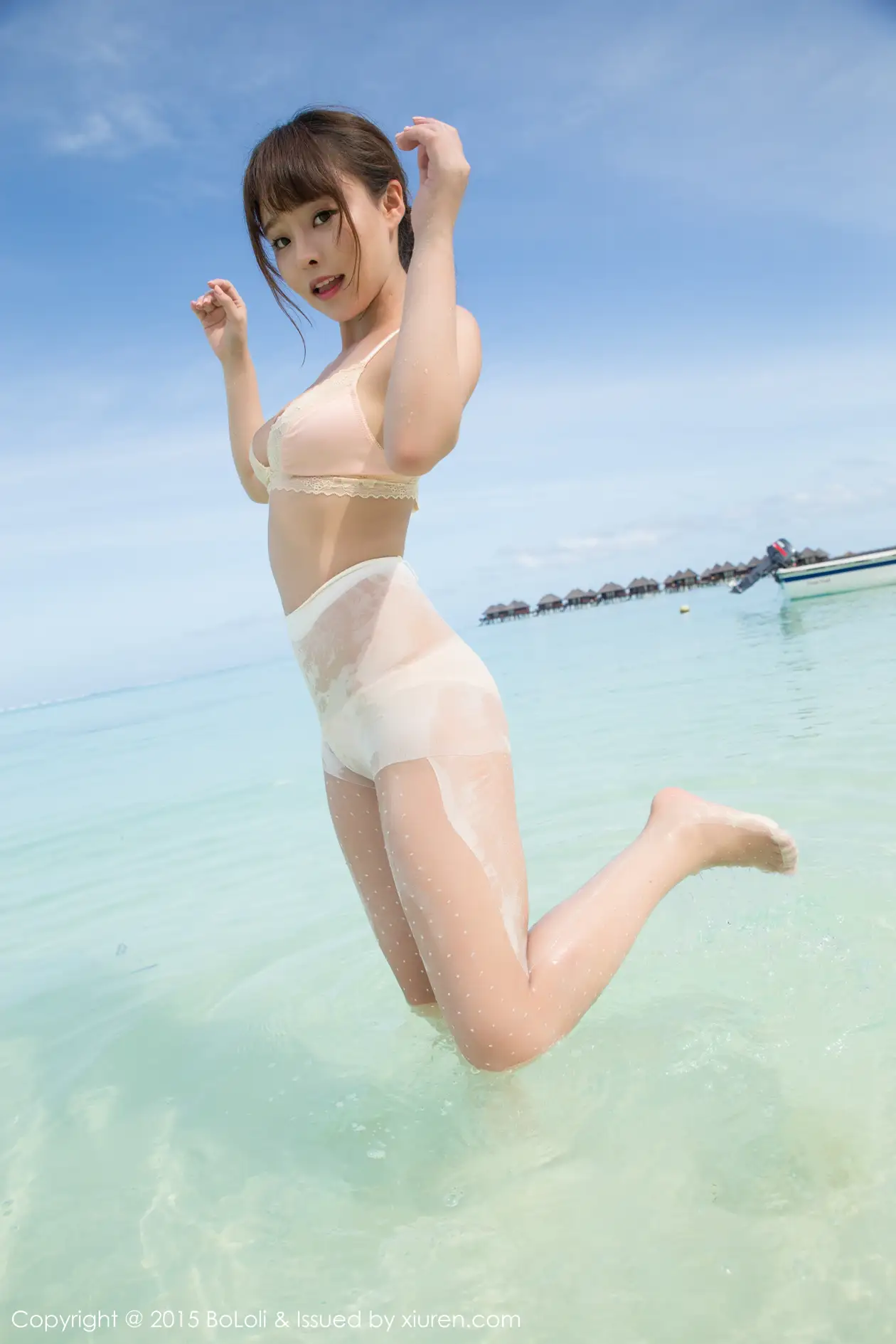 [波萝社] 2015.08.08 Vol.049 – 柳侑绮 [52P]ZI4W