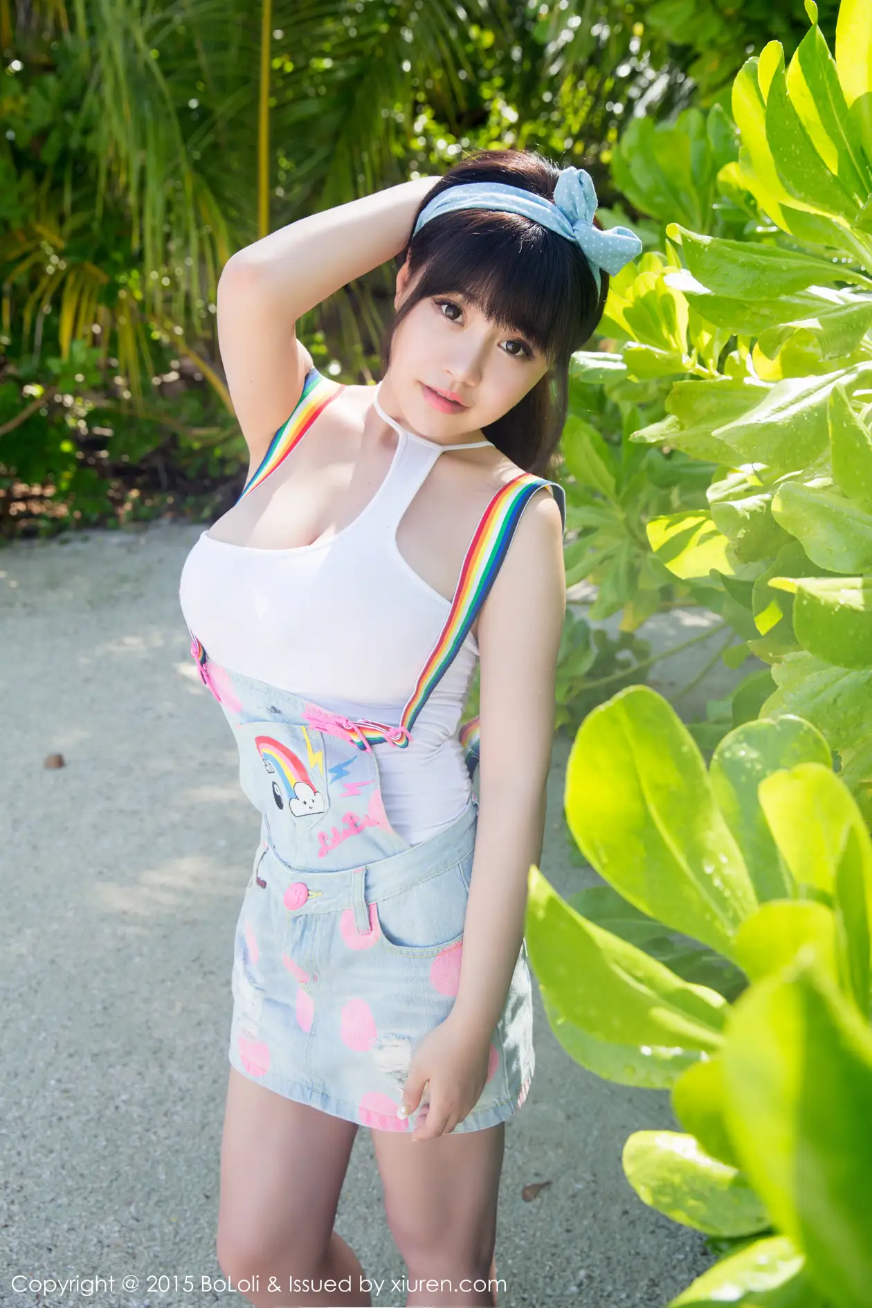 [波萝社] 2015.08.13 Vol.050 – Barbie可儿 [49P]C9ed