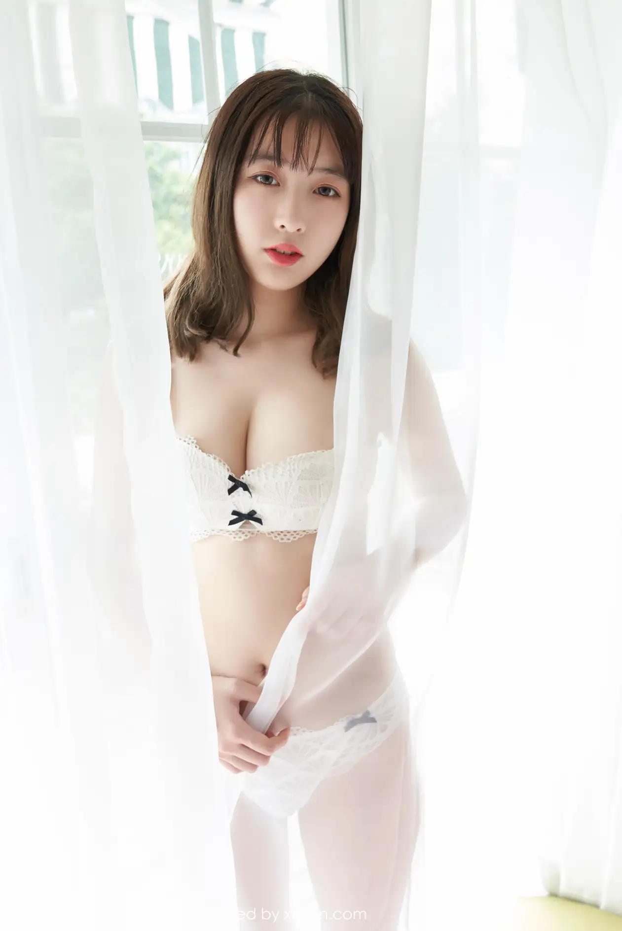 [蜜桃社] 2018.11.26 Vol.119 – 美绪 [71P]aJvl