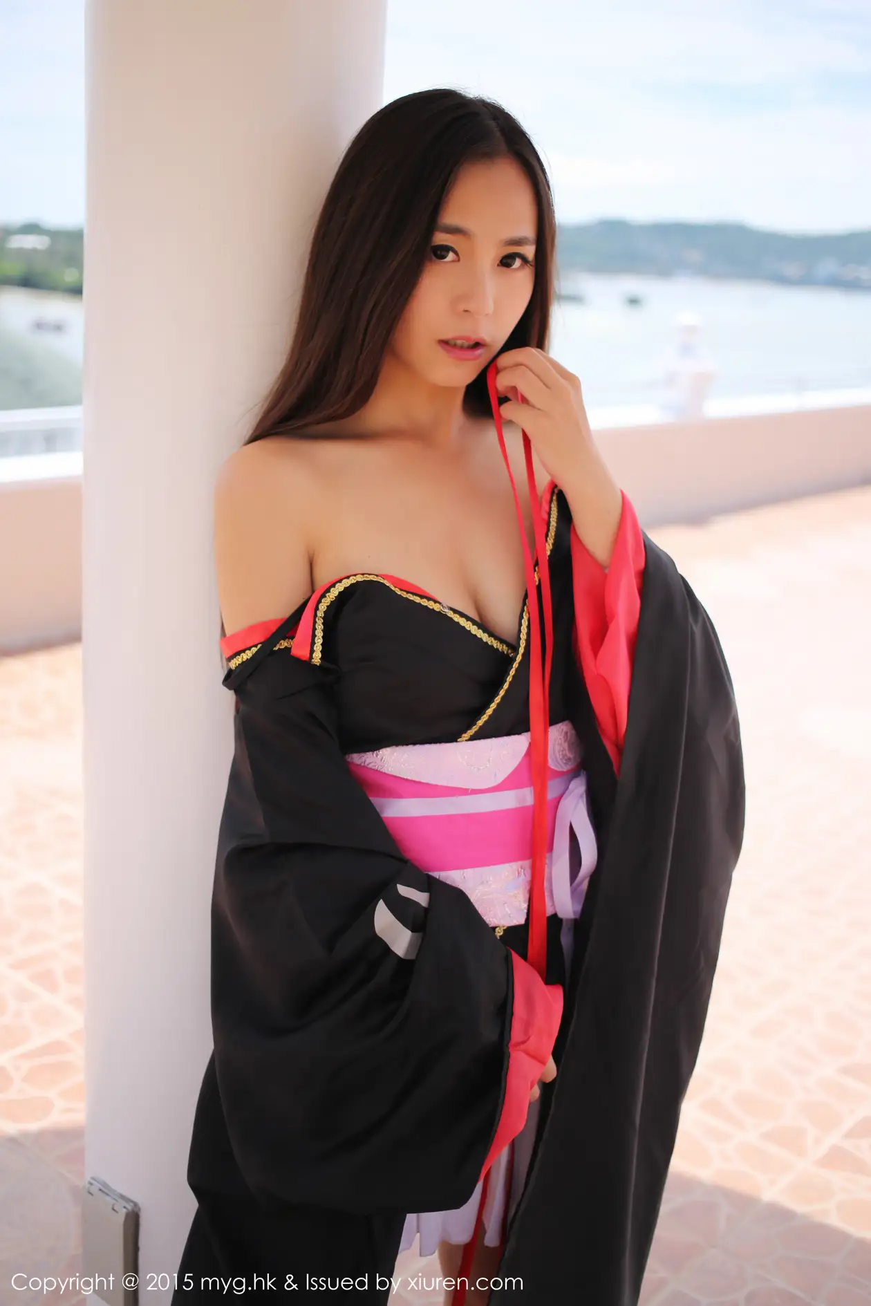 [美媛馆] 2015.08.03 VOL.136 – moa小姐 [62P]ByIt