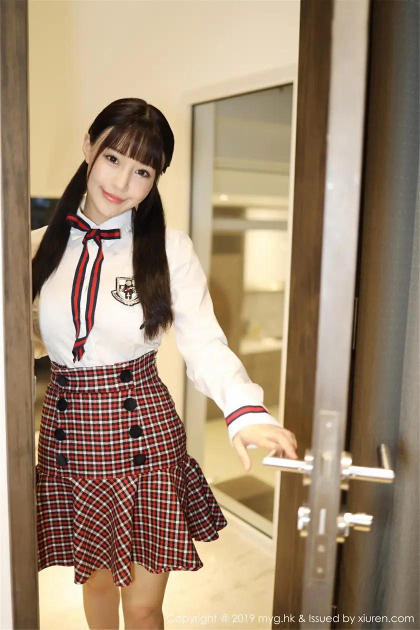 [美媛馆] 2019.05.17 VOL.355 – Flower朱可儿 [82P]tyUo