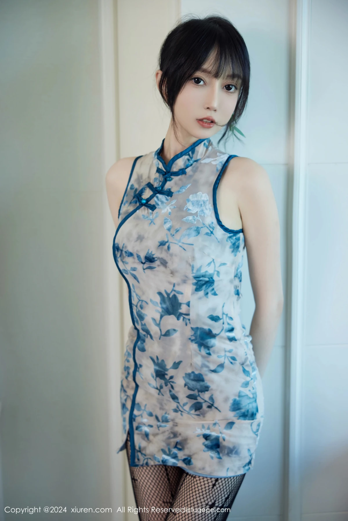 [秀人网] 2024.09.30 No.9236 玥儿玥er[74P]YOJk